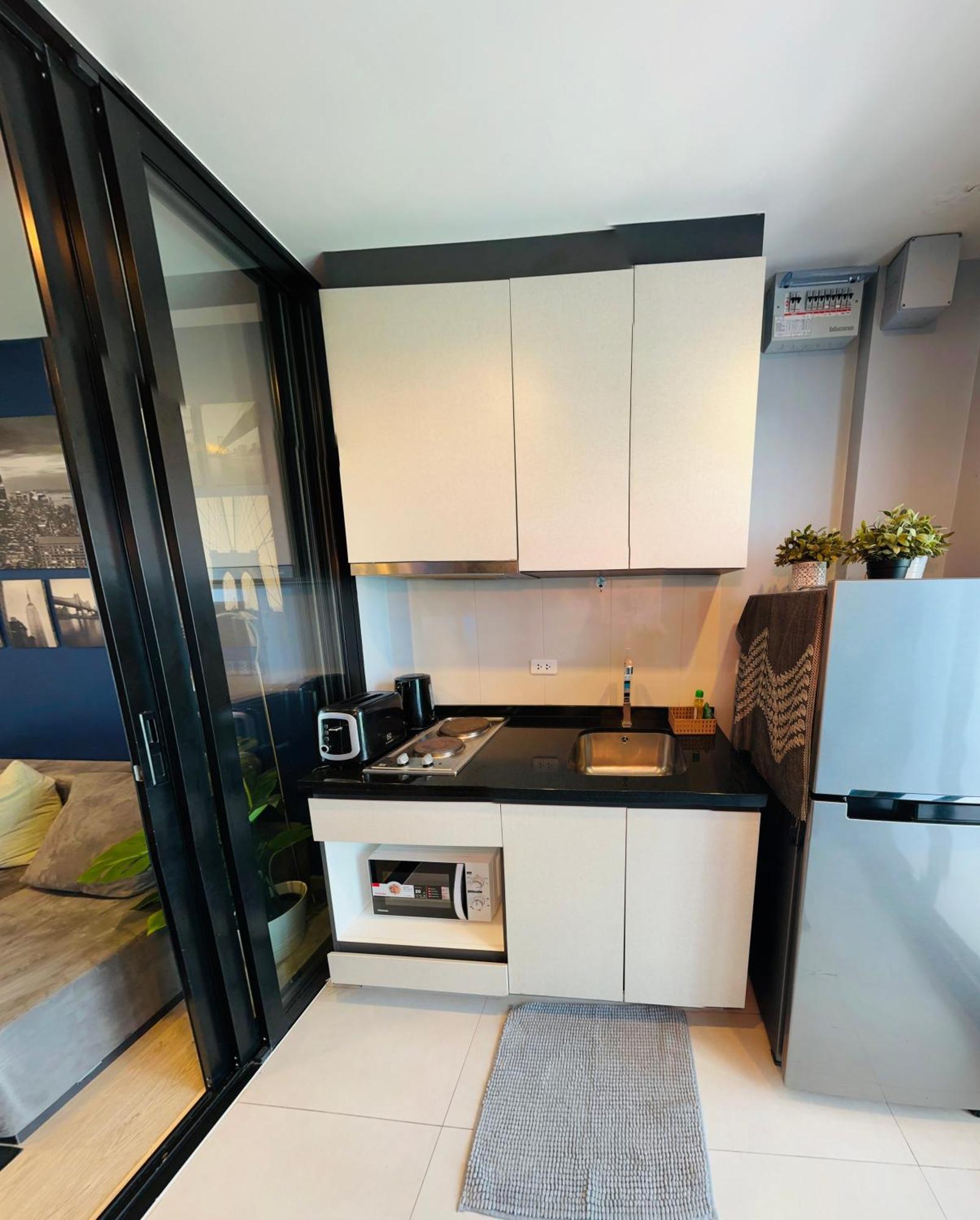 The Base Apartments At Central 파타야 외부 사진