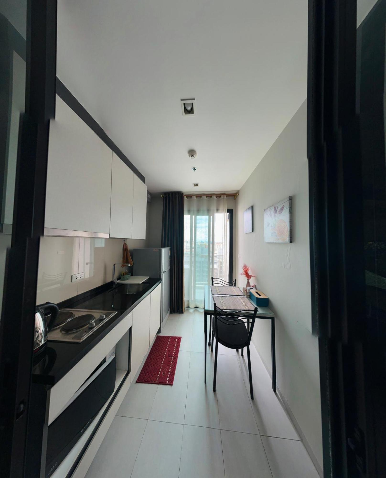 The Base Apartments At Central 파타야 외부 사진